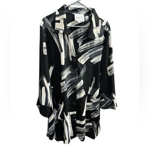 Compli K Black and White Abstract Button-Up Shirt